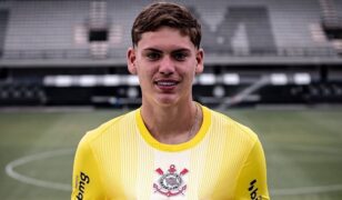 Corinthians/SP aposta em goleiro destaque da base