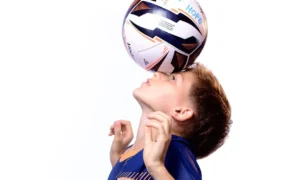 Fã de Raphael Veiga, jovem destaque do Hope Internacional mira vôos altos no futebol brasileiro