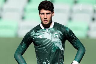 Goiás renova contratos de Murillo Carvalho e Danilo Cunha