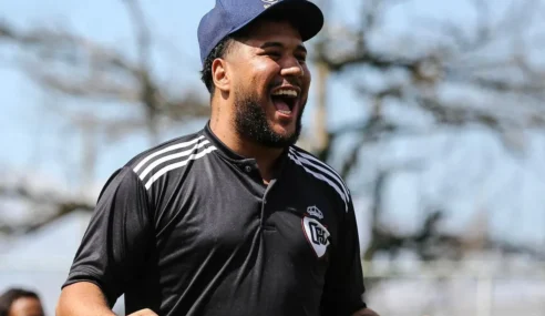 João Gabriel fundou Atlético Ubaí durante depressão e hoje projeta passos largos no futebol mineiro