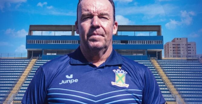 Leandro Mehlich assume comando do sub-20 do Santo André/SP