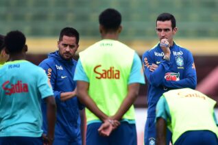 Paulo Victor convoca Seleção Brasileira sub-20 para amistosos contra o Chile