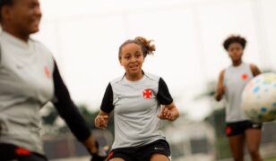 Vasco/RJ reforça integração entre sub-20 e profissional feminino