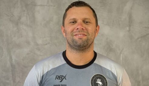 Villa Real/MG anuncia Sérgio Vinicius como novo treinador da equipe sub-20