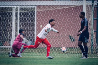 Com dez jogos e 14 participações em gols, Guilherme Souza se destaca no sub-15 do Red Bull Bragantino
