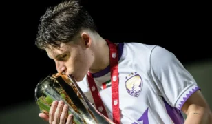 Com protagonismo, Thiago Pandolfi conquista três títulos em sequência pelo Al Ain