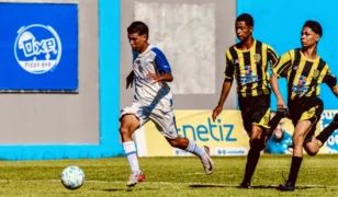 Descoberto por vídeo, atacante brilha com dois gols na estreia do Confiança no Sergipano Sub-17