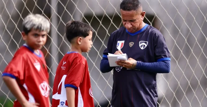 Fortaleza seleciona 19 atletas em etapa do Circuito Brazuca de Peneiras