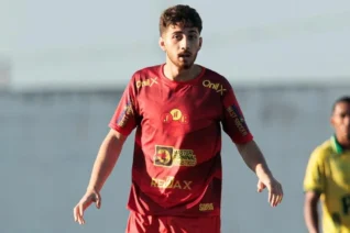 Zagueiro de 16 anos, Sami Hadi estreia no Paulista Sub-20 pelo Jabaquara