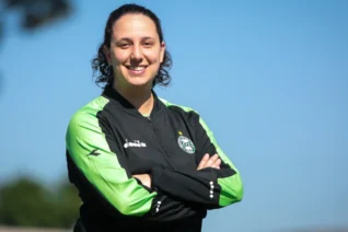 Coritiba lança novo projeto para categorias de base femininas e anuncia nova treinadora