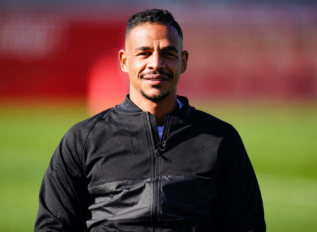 Sharks FC anuncia Fernando Reges como embaixador internacional