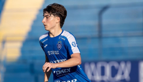 Zagueiro com faro de gol, Caio Kohls é destaque no sub-15 do Vitória/ES