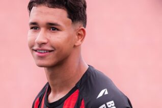 Com 15 jogos e 12 participações em gols, Tiago Torres conquista status de destaque no Ituano