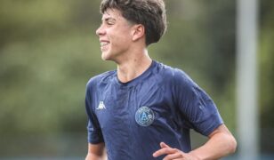 Pelo Arujá/SP, Baião tem 18 jogos e 12 participações em gols na temporada