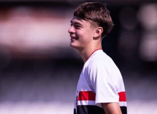 Vice-artilheiro do Paulista aos 14 anos: quem é o atacante Piva, do São Paulo
