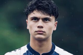 Zagueiro que constrói, lidera e faz gol: Pedro Omissolo vive boa fase no Hyper Valinhos/SP